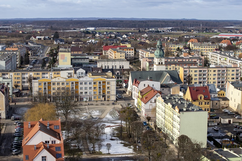 Widok z powietrza na bloki mieszkalne